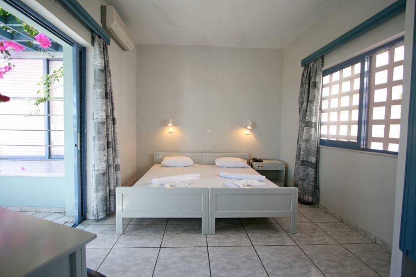 Hotel Kleopatra Stalos Room photo