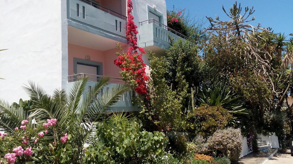 Hotel Kleopatra Stalos Exterior photo