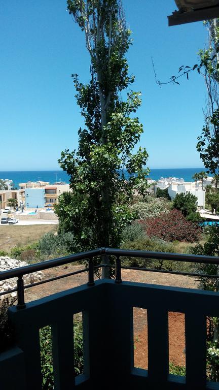 Hotel Kleopatra Stalos Exterior photo