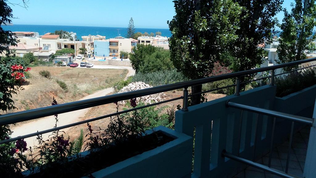 Hotel Kleopatra Stalos Exterior photo