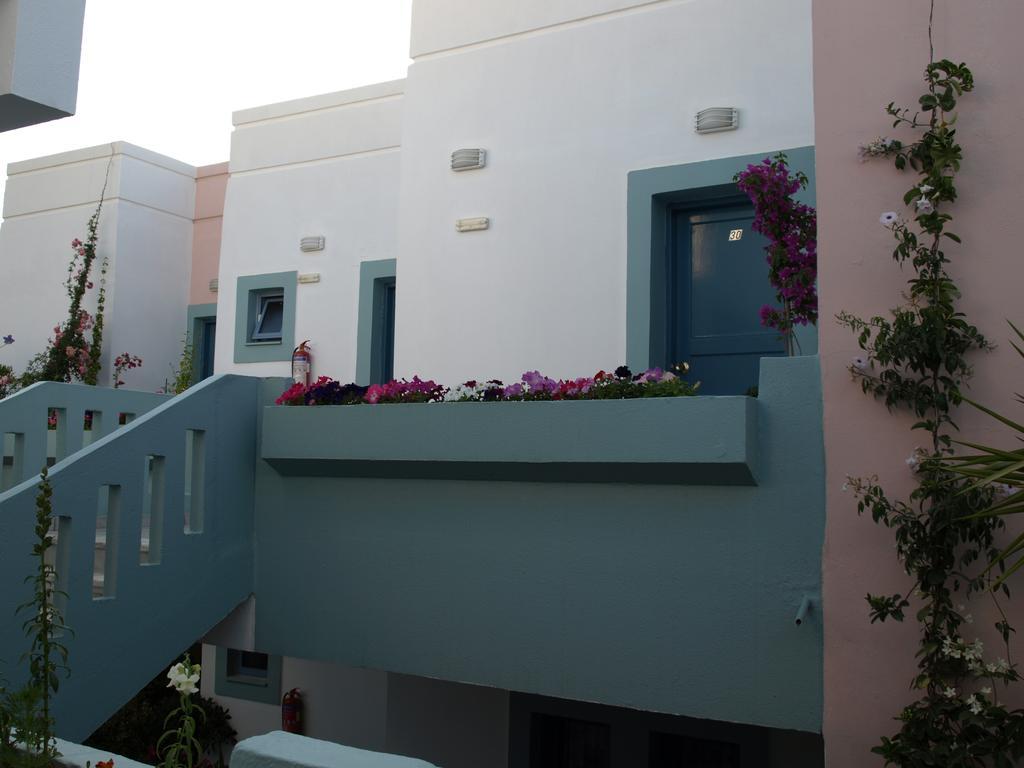 Hotel Kleopatra Stalos Exterior photo